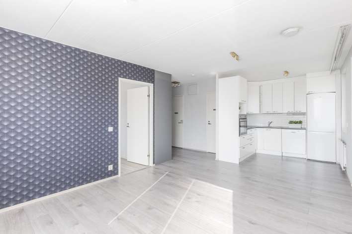 Kerrostalo, 2h, avok, s, lasitettu parveke, 47,5 m², Parantola, Hyvinkää
