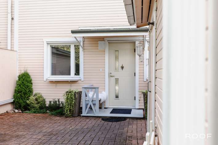 Rivitalo, 4h, k, 2x vh, kph, s, wc, terassi, varasto, 98 m², Pormestarinluoto, Pori