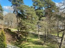 Näkymä makuuhuoneen ikkunasta.