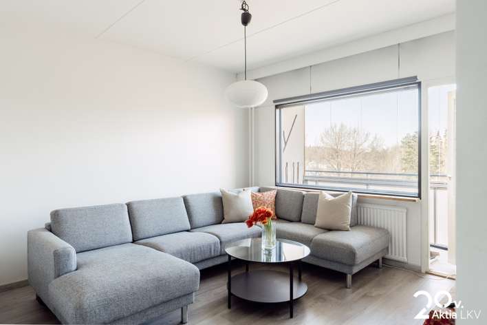 Kerrostalo, 2 h, k, rt, vh, kph, lasitettu parveke, 50,5 m², Espoon keskus, Espoo