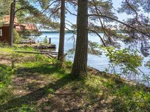 Sauna ei kuulu tälle tontille.