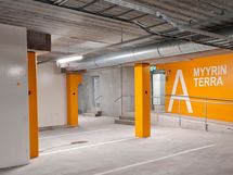 Ruukkupolun Parkki, sisäänkäynti A-rappuun