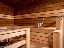 Sauna lämpiää naisille ja miehille viikoittain.