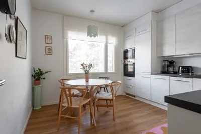 Kerrostalo, 3h+k, 69,5 m², Hannunniittu