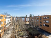 Maisema parvekkeelta.