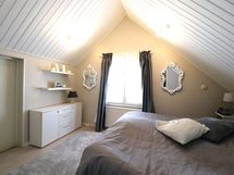 MH 1:stä kulku parvekkeelle