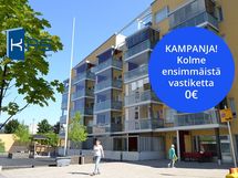 Julkisivu sisäpihan puolelta