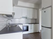 Kuva on vastaavanlaisesta eri kerroksen asunnosta.