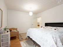 Päämakuuhuoneesta yleiskuva 2