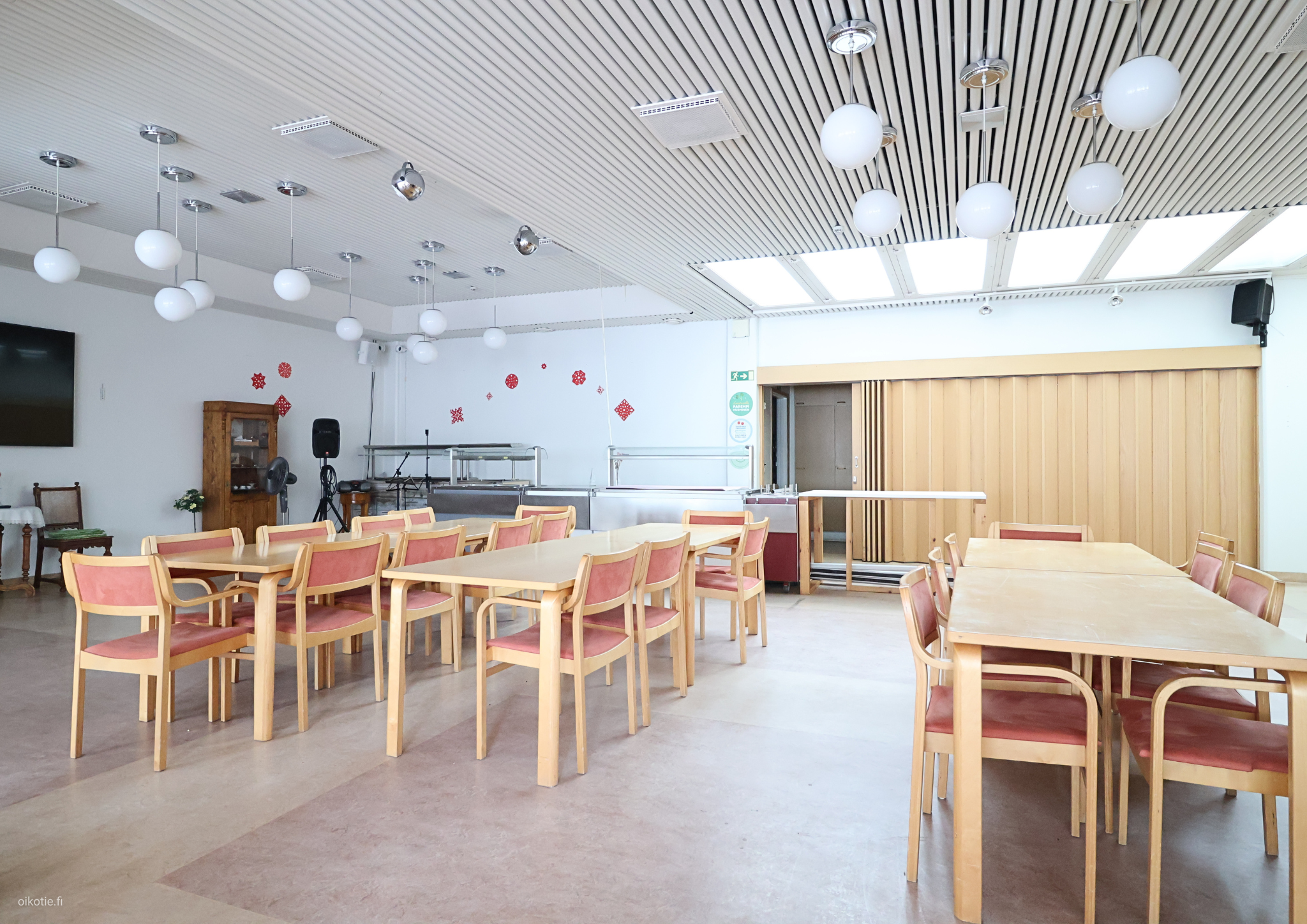 ravintolatila – Kyläkirkontie 6-10, 00370 Helsinki 1