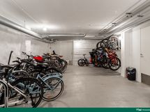 TIlava ulkoiluvälinevarasto