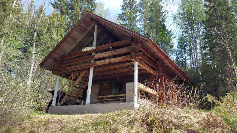 Kerrostalo – Lapinlahti, Väisälänmäki