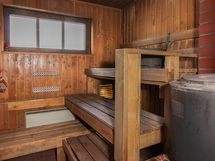 puulämmitteinen pihasauna