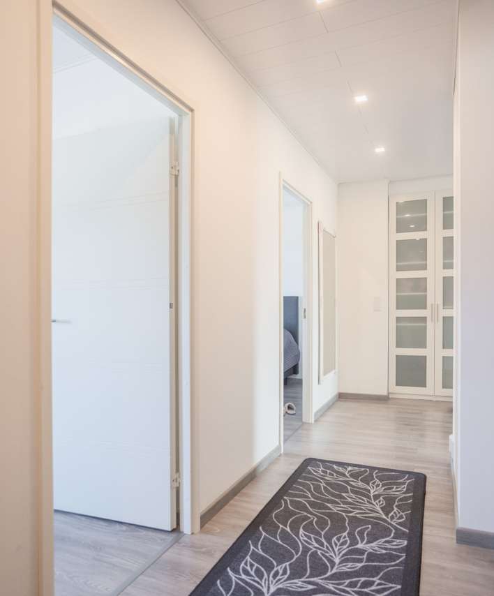 Kerrostalo, 3h, k, kph, s, wc, lasitettu parveke., 80 m², Tehdas – pohled 4
