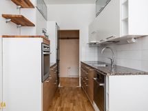 Siistikuntoinen keittiö