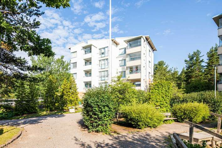 Kerrostalo, 2H+K+S, 57 m², Kivikko