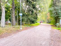 Lähistöllä on hyvät ulkoilualueet.