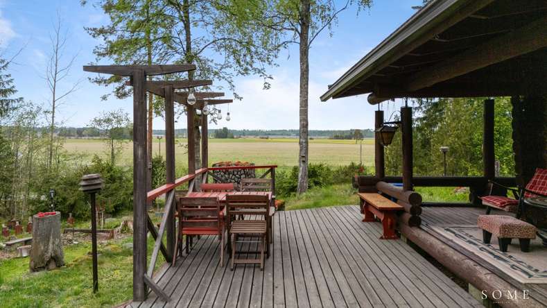 Loma-asunto, tupakeittiö, sauna/kph + vierasmökki, varasto, grillikota, puucee, maakellari, Halkia - Näkymä 3