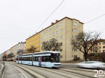 Rakennus Mannerheimintien puolelta