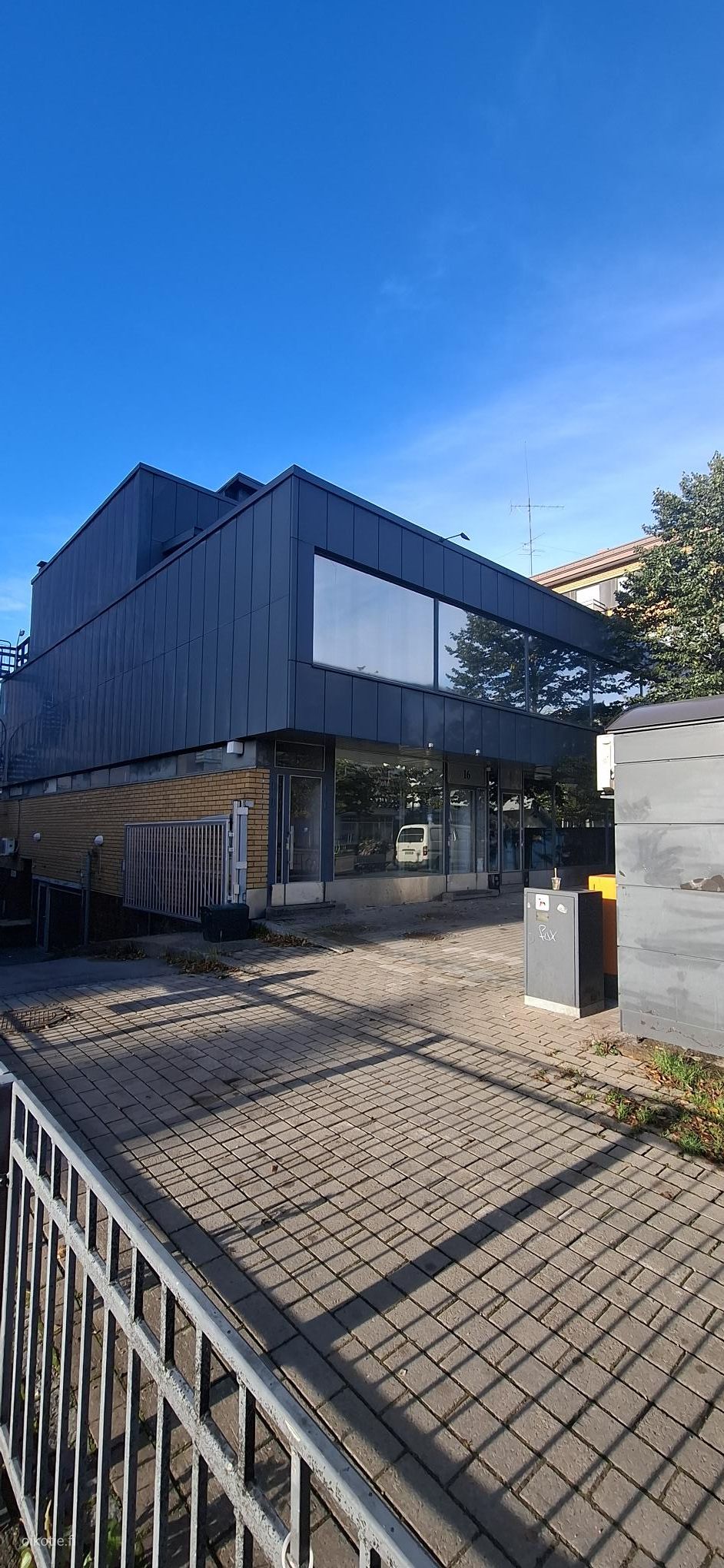 Liiketila Myymälä – Isokatu 35, 90100 Oulu 2