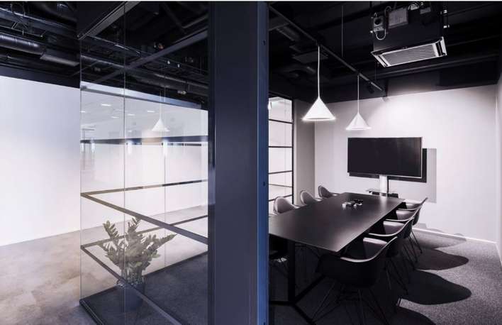 Liiketila, 136 m², Karamalmi, Espoo