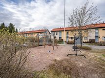 Taloyhtiön leikkipaikka