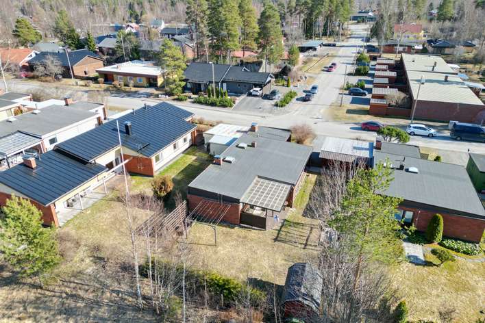 Omakotitalo, 4h+k+rt+s, 119,5/149,5 m², Sepänkylä - View 3