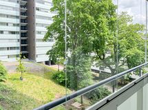 Näkymät ovat koilinen/itä suuntaan.