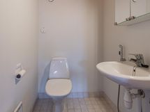 Yläkerran wc
