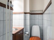 Kuva alakerran wc