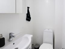 Yläkerran wc.