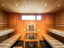 Taloyhtiön sauna.
