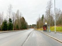 Lähistöltä kulkevat bussit.