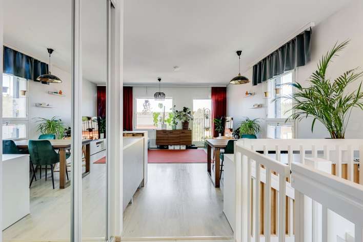 Rivitalo, 3h+k+2 x wc+kph+s+vh+varastot ja autopaikat, 72 m², Nupuri – pohled 4