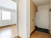 Eteinen