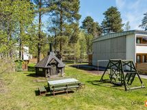 Taloyhtiön grillikota