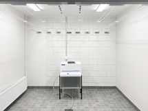 Taloyhtiön kuivaushuone.