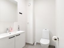 Yläkerran wc