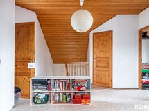yläkerran aula
