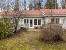 Takapihalla terassi.