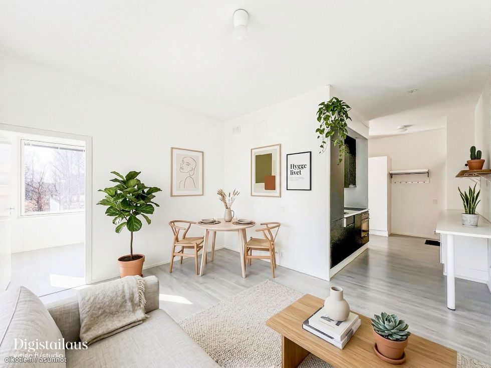 Tervetuloa kotiin, jossa asukkaille on tarjolla jatkuvalämmitteinen puupolttoinen sauna!