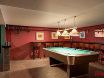 Spaosaston oleskelutila/ravintolatilaa