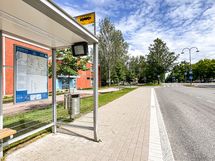 Pysäkki Koivukylän koulu on lähellä asuntoa.