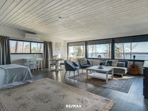 Ylähuvila