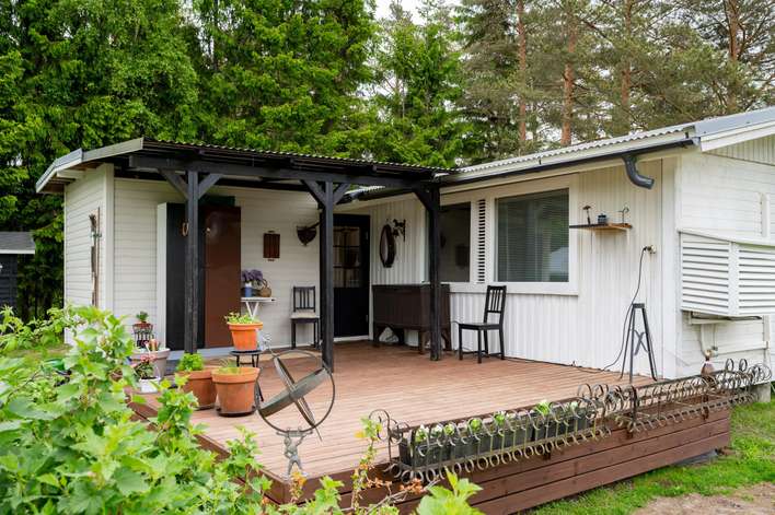 Omakotitalo, Tupakeittiö+huone+wc, 42/52 m², Lokalahti, Uusikaupunki