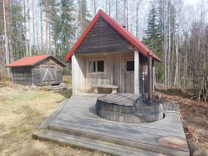 Loma-asunto, tupa, 2 makuusoppea, 2 wc, oleskelutila, patio ja parveke, 100/116 m², Jaala - Näkymä 3