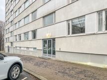 Taloyhtiössä on mm. pesutupa ja sauna.