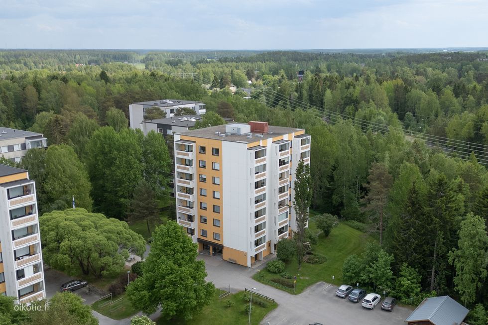 Kappelinmäentie 4 C, 6. krs:n nätti kolmio 75,5 m2