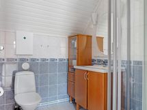 Yläkerran kylyphuone