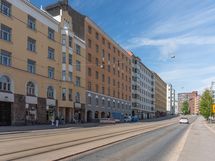 Julkisivu